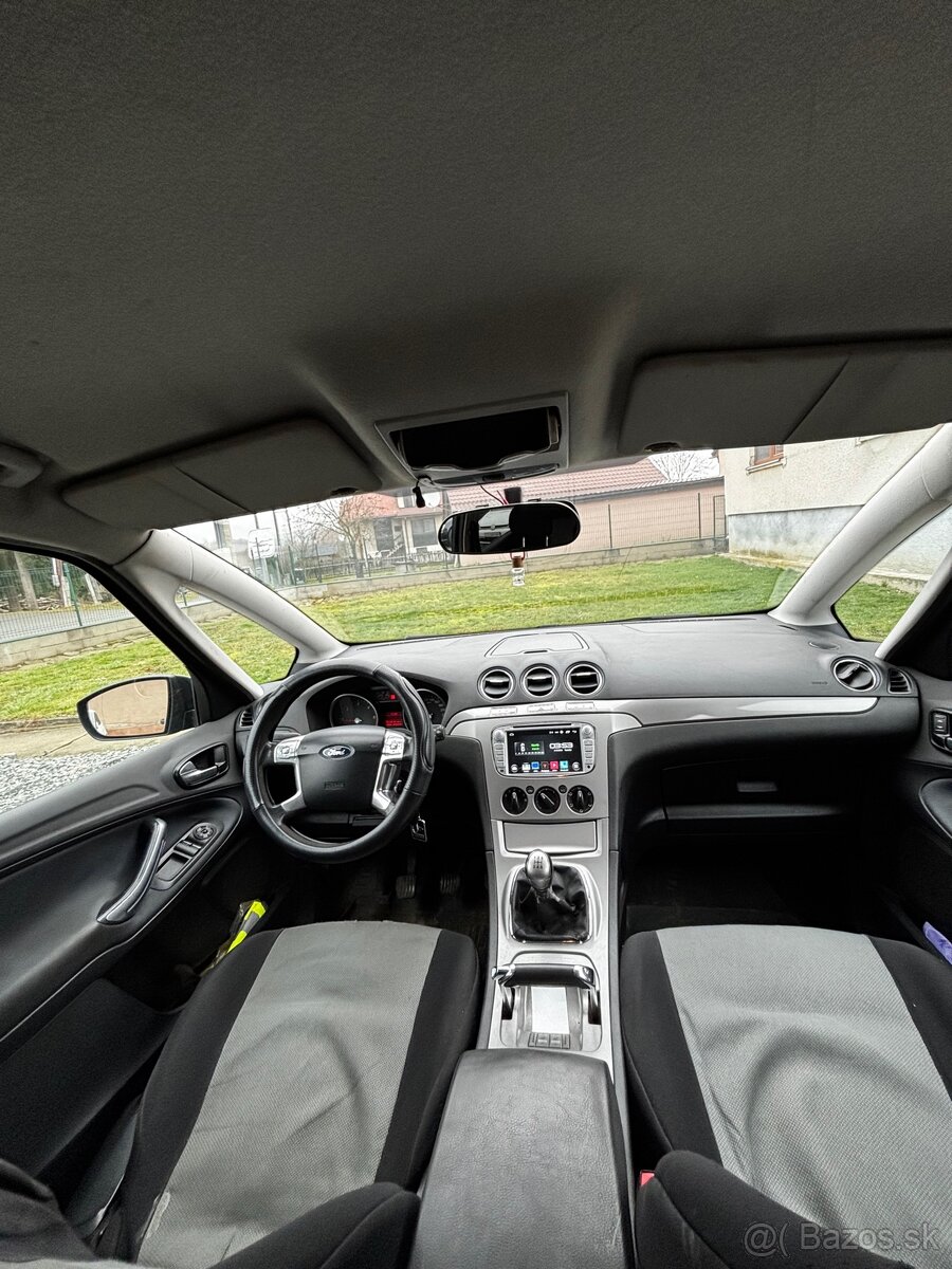 Ford S-MAX - 6