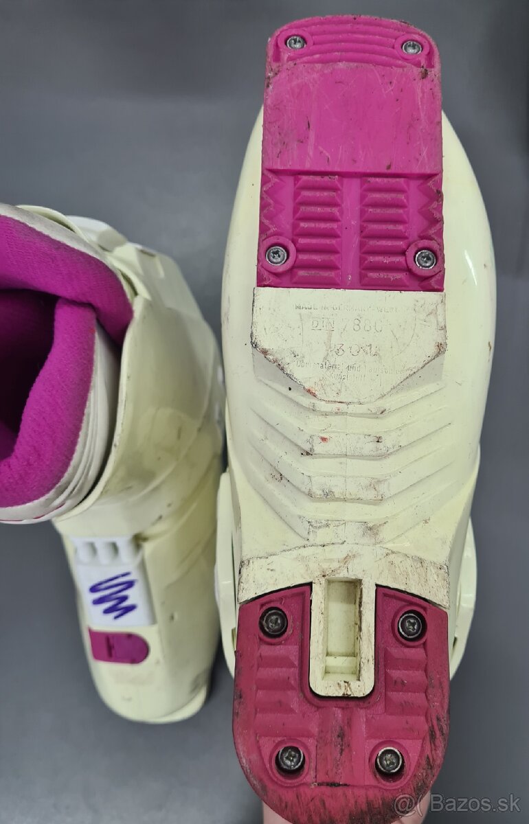 Lyžiarky v. 41, zn. Lowa - 6