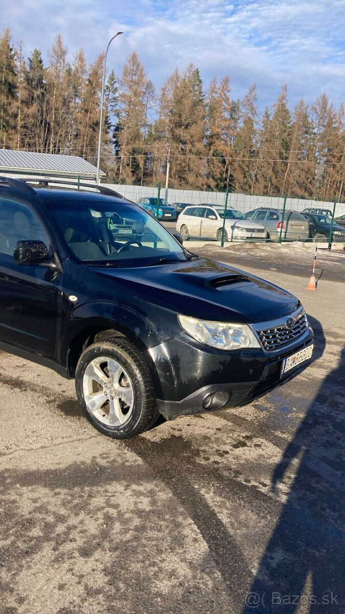 Predám Subaru forester 2l d - 6