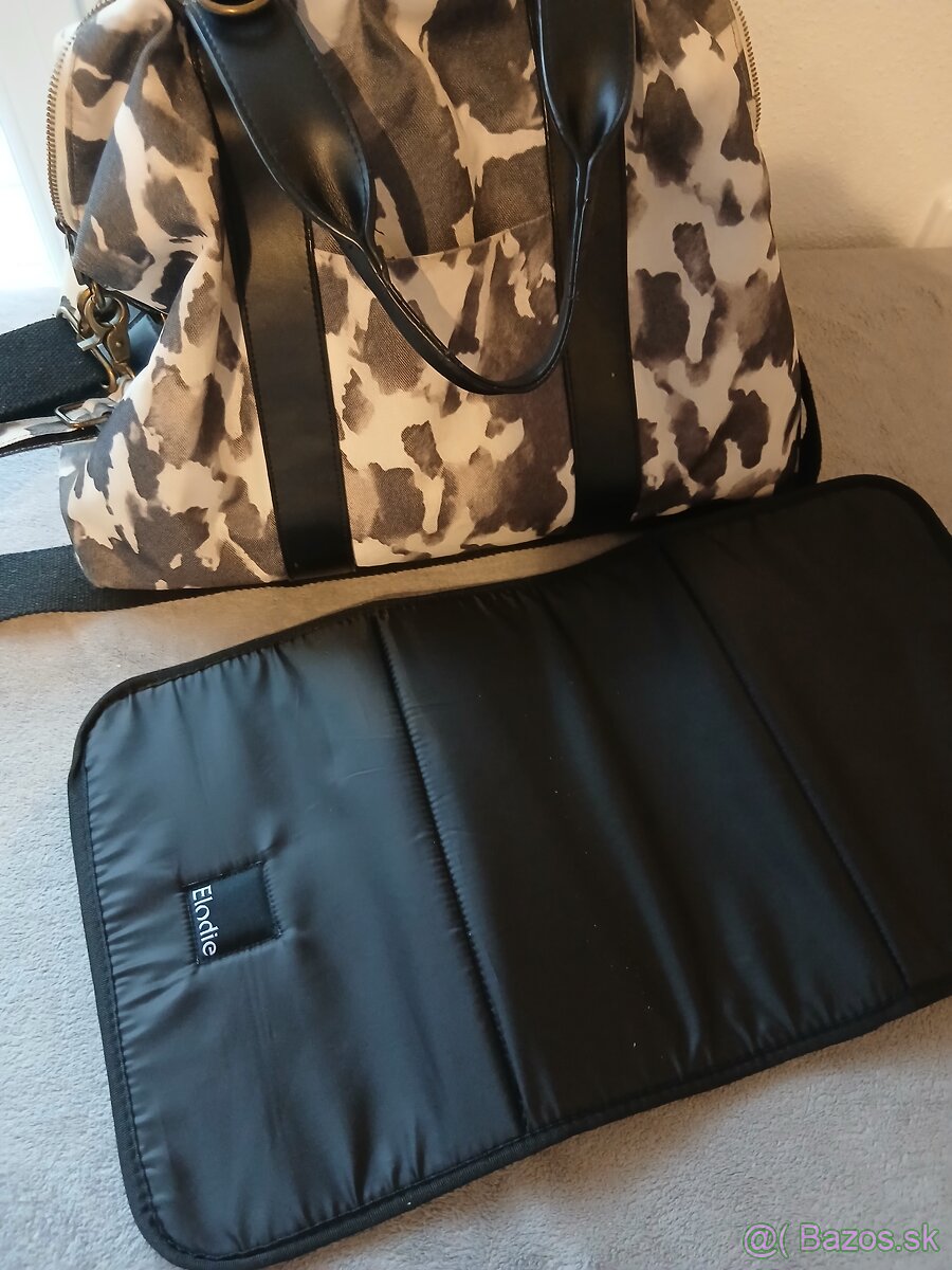 Séria Elodie details Wild Paris - 6