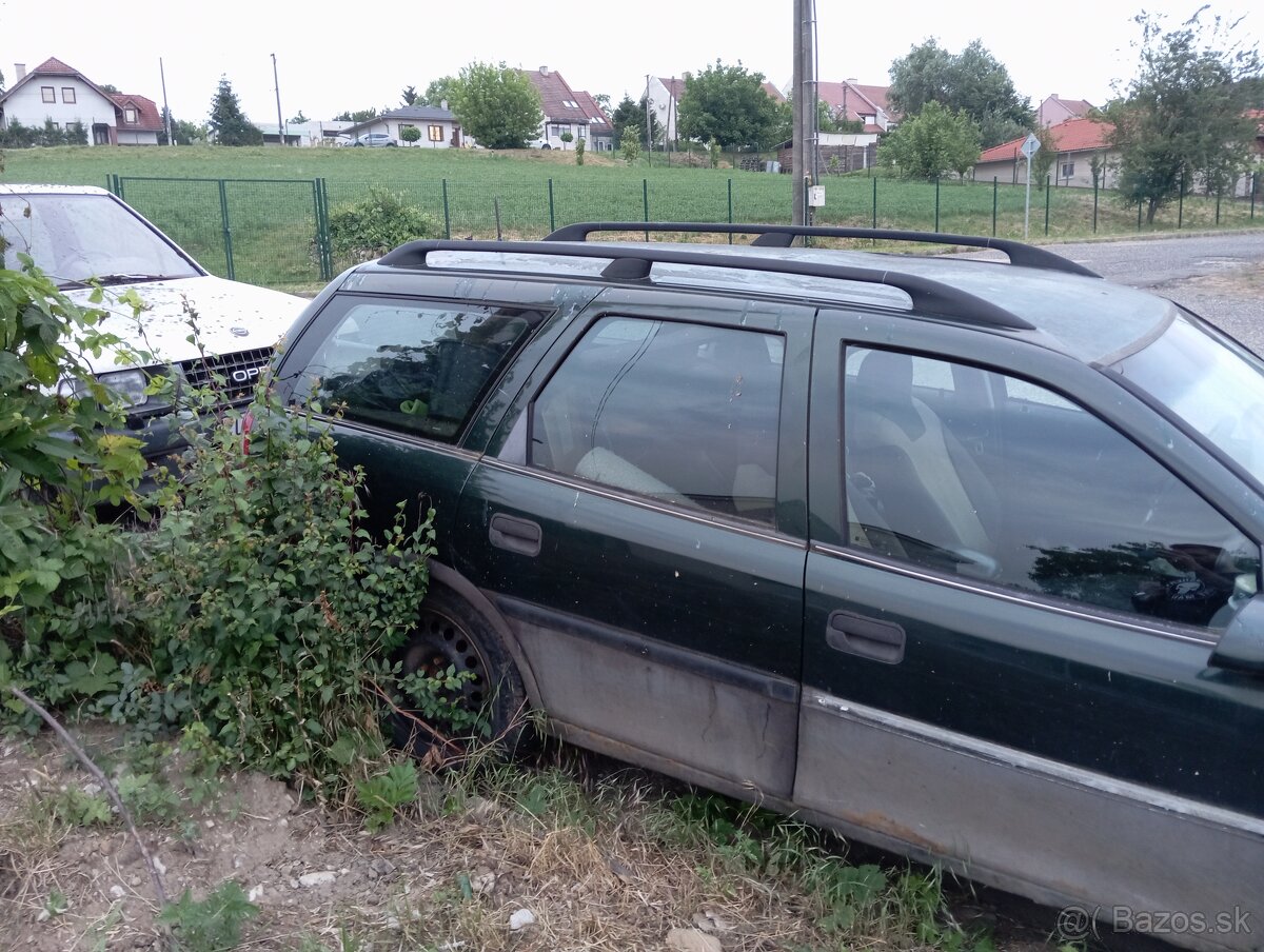 Rozpredám Opel vectra combi 2.0 diesel - 6