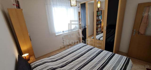 Prenájom 4 izbového bytu - 6
