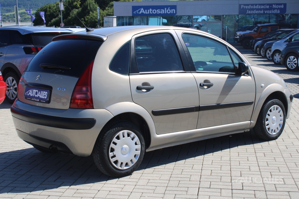 Citroen C3 1,1 i 44 kW PLUS - 6
