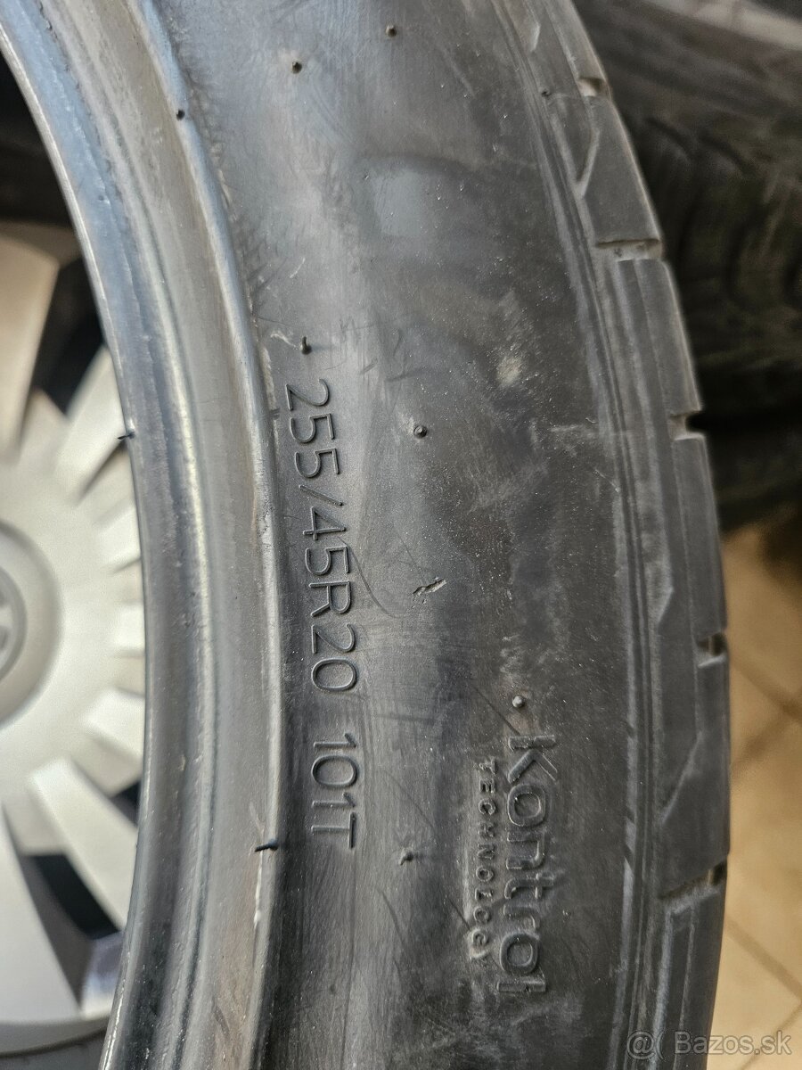 255/45r20 hankook s1 evo3 - 6