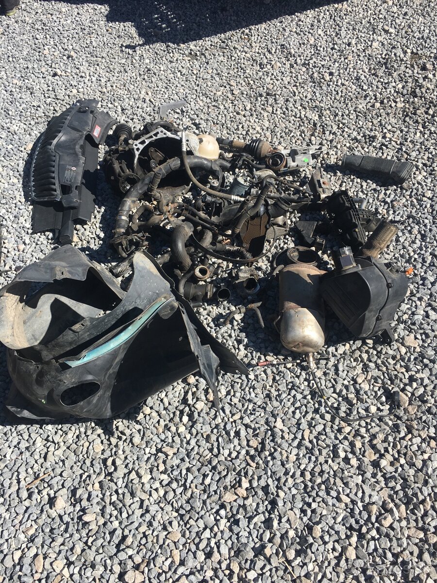 Rozpredám Fabia 2 1.6 77kw - 6