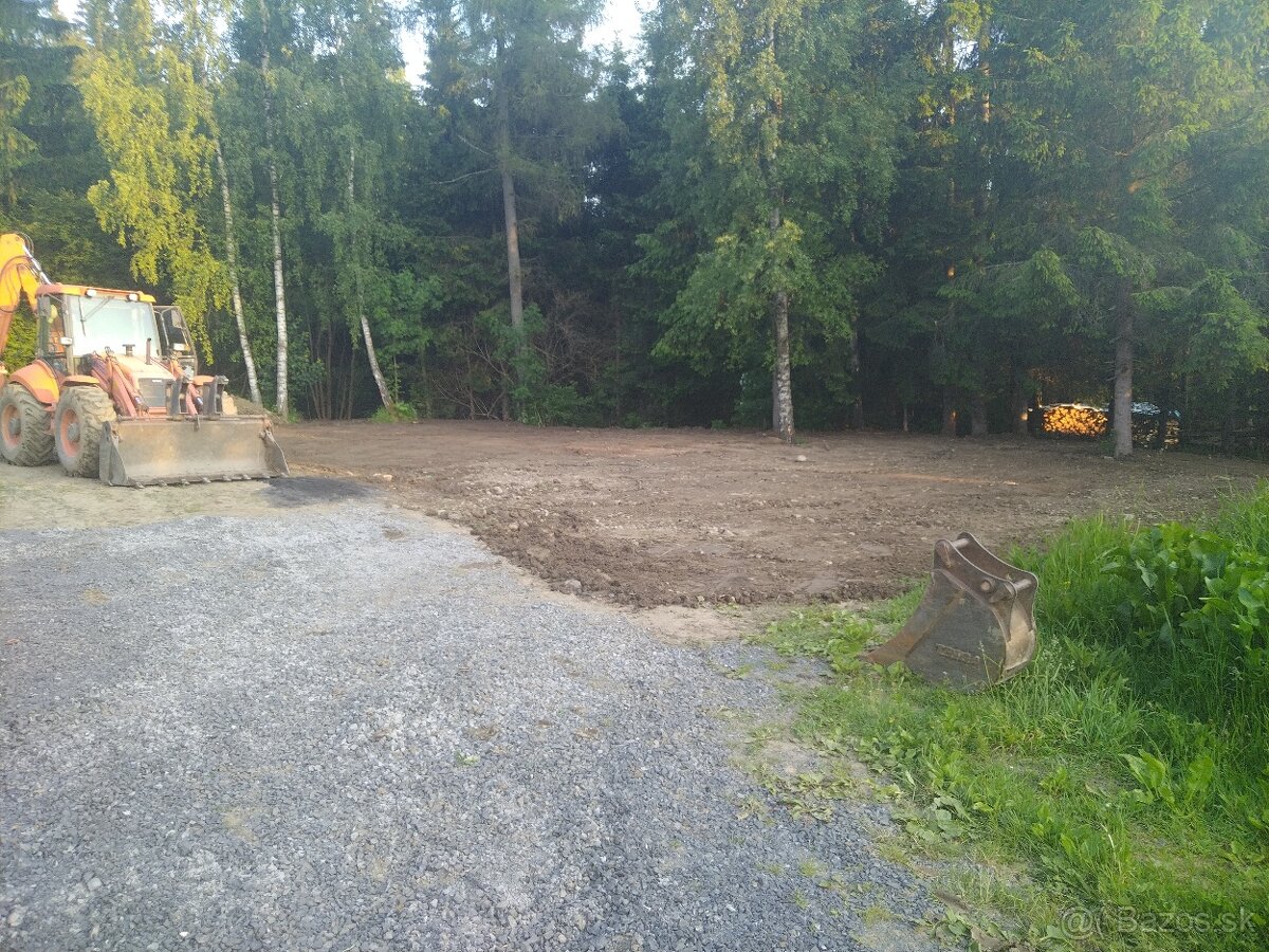 Zemné a výkopové práce traktorbagrom - 6