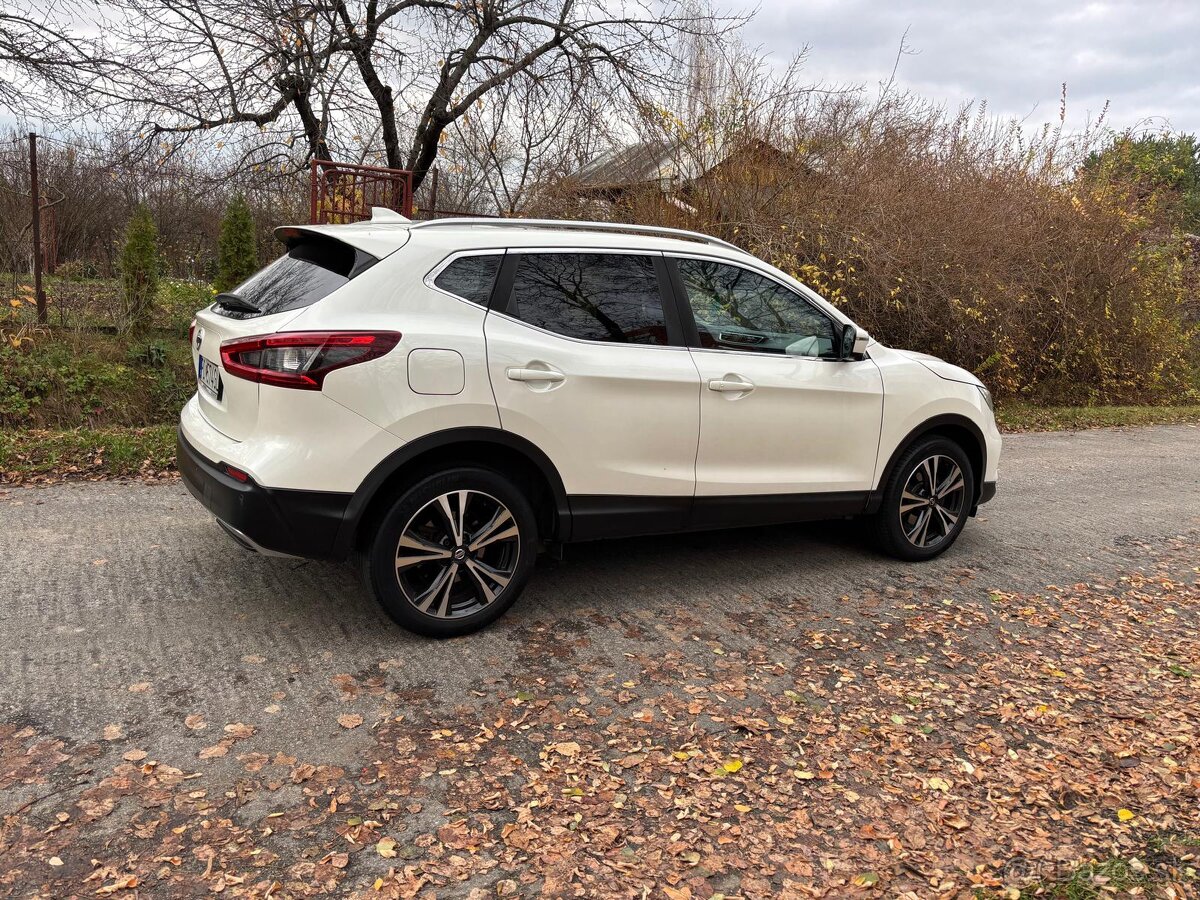 Nissan Qashqai 1.6 dCi 130 Tekna+ Xtronic - 6