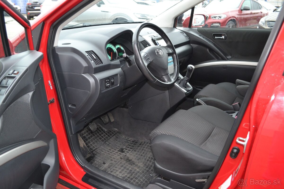 Toyota Corolla Verso 1.8 VVTi 7-miestne - 6