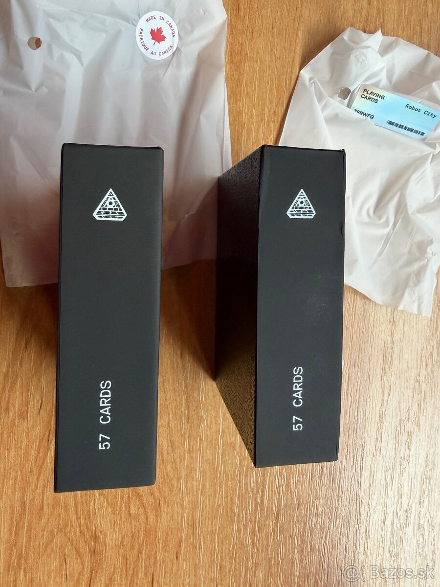 Dbrand robot city hracie karty - 6
