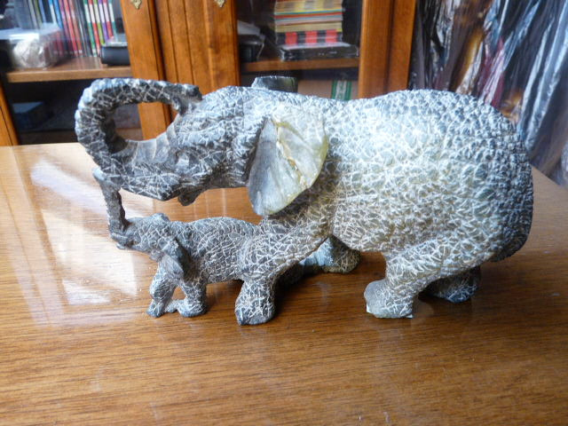 africké ľudové umenie – mastencové artefakty - 6