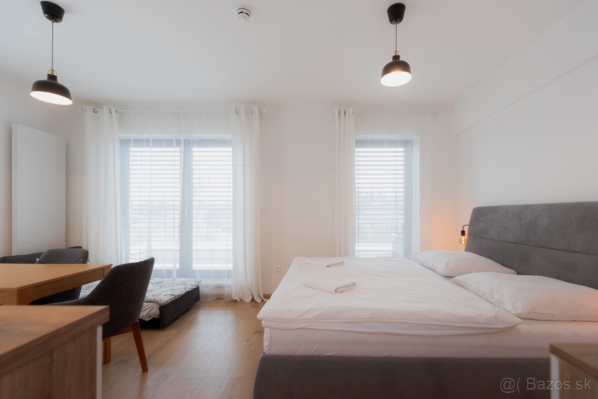 Kompletne zariadený apartmán s výhľadom a parkovaním v proje - 6