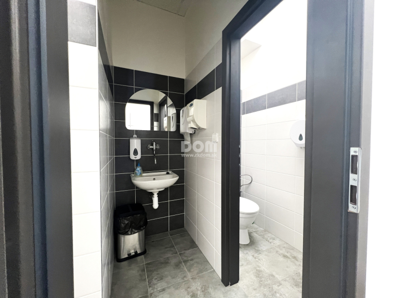 rkDOM | Prenájom kancelárie s parkovacím miestom na Náro - 6