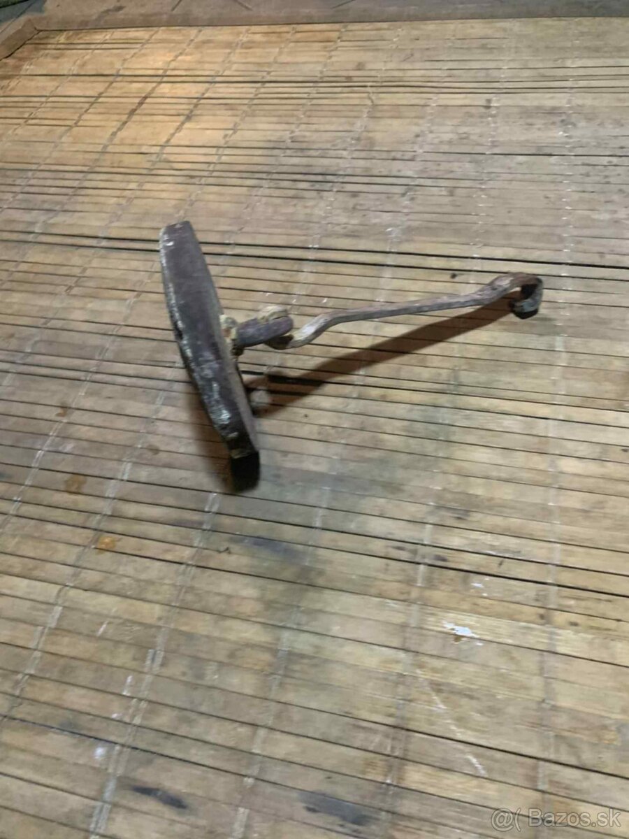 Šnekový podavač so zasobnikom - 6