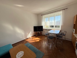 NA PRENÁJOM 2 IZBOVÝ BYT+KK+PARKOVANIE TRENČÍN, SIHOŤ 1 - 6