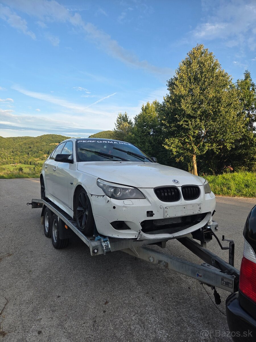 Rozpredám bmw e60 - 6