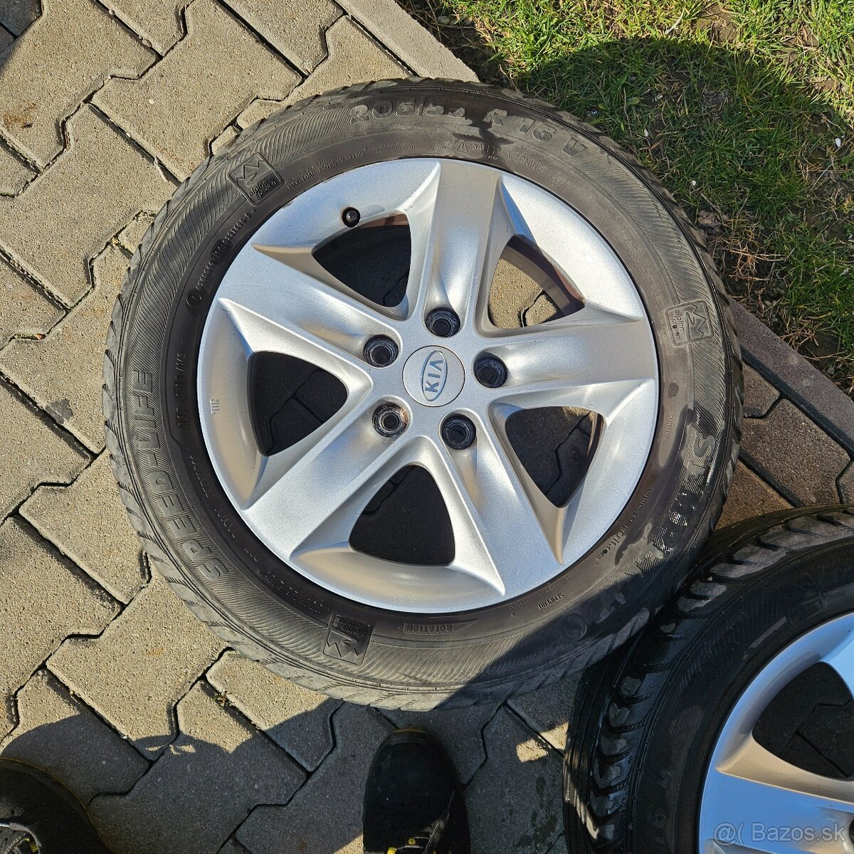 5x114,3 r16 Kia - 6