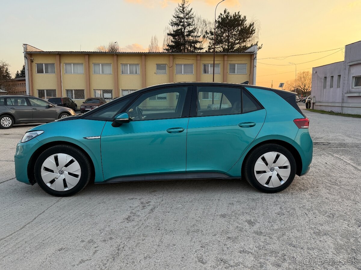 VW ID.3 Pure Performance 45kWh-110kW 46tis km - 6