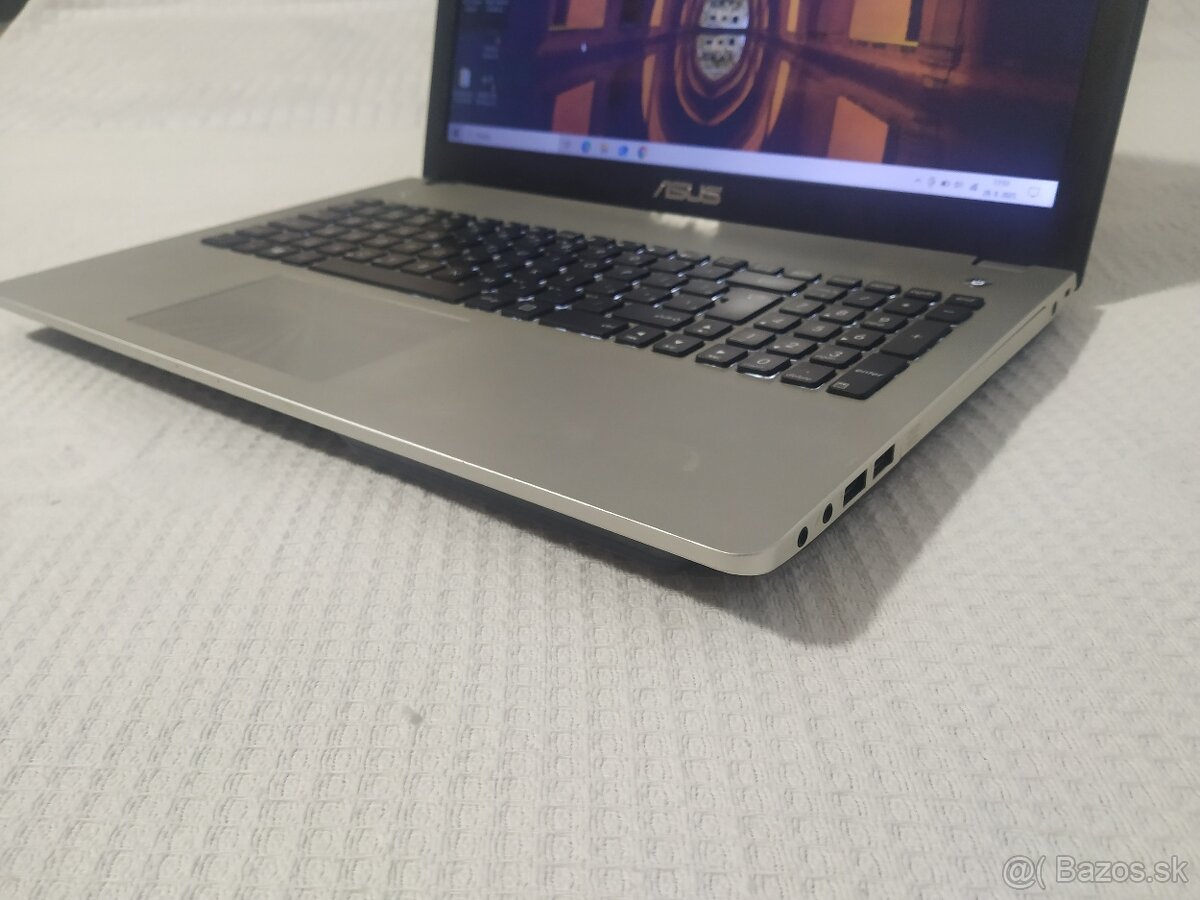 Asus. Intel i7. SSD 256 GB. 16GB.nVidia 8GB. Nová baterka. - 6