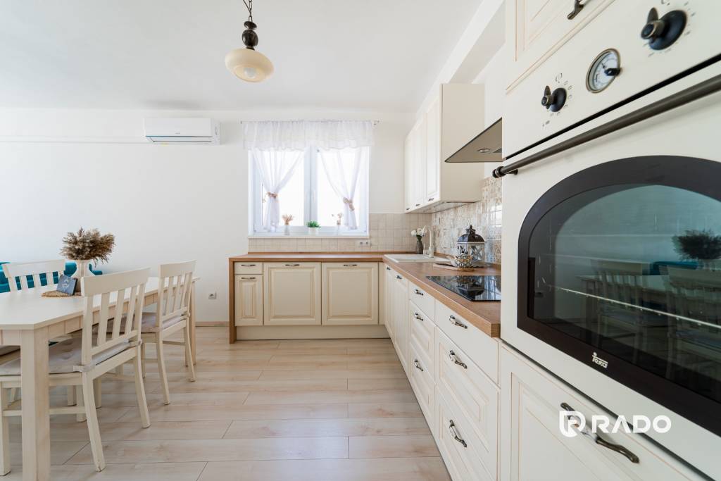 RADO | Na predaj 3i byt Soblahov 76m2 + balkón + parkovacie - 6
