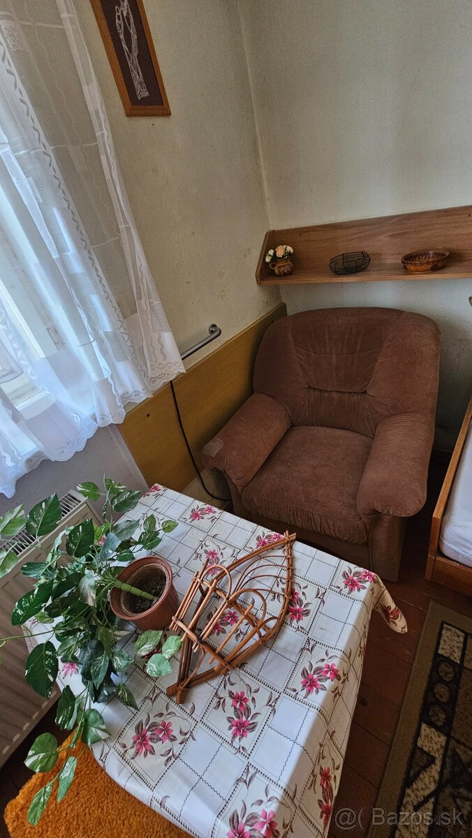 Darujem nabytok / skrine / kuchyna - 6