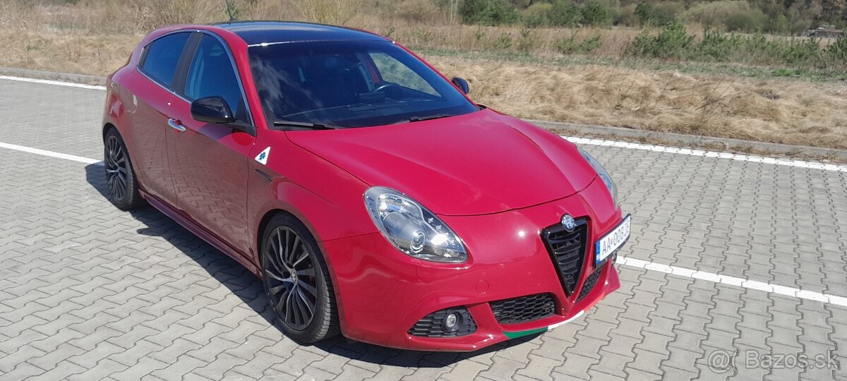 Alfa Romeo Giulietta TBI QV - 6