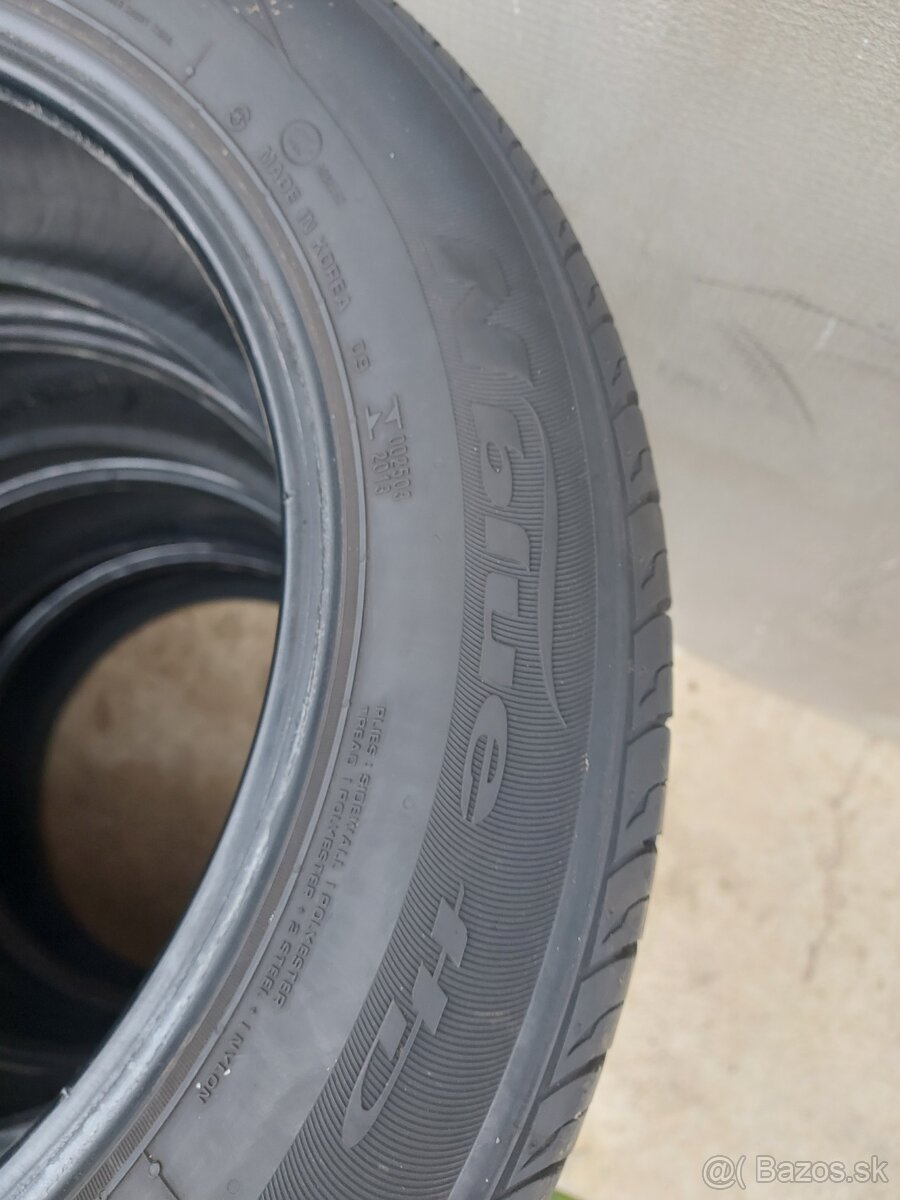 4ks letné 185/60 r15 84H NEXEN - 6