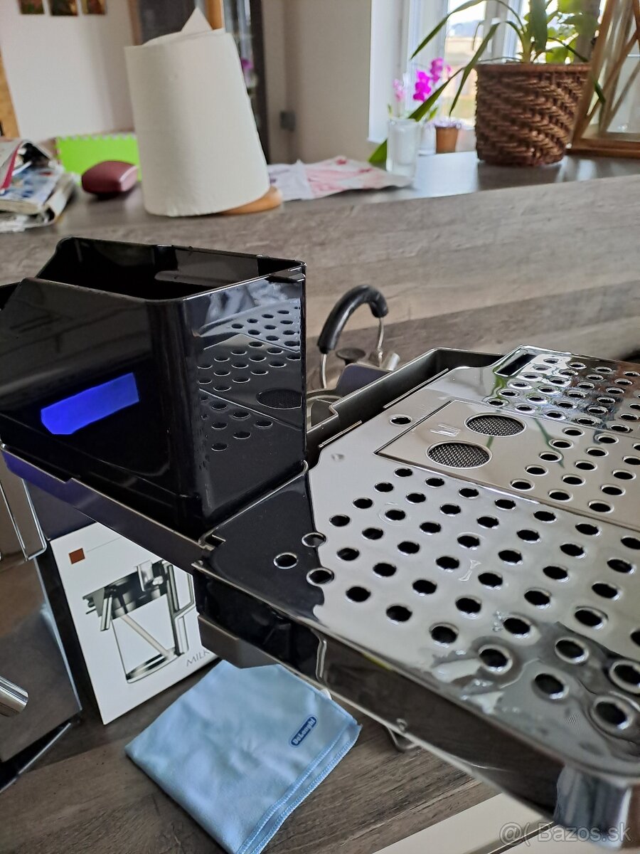 DeLonghi PrimaDonna avant ESAM 6750 - 6