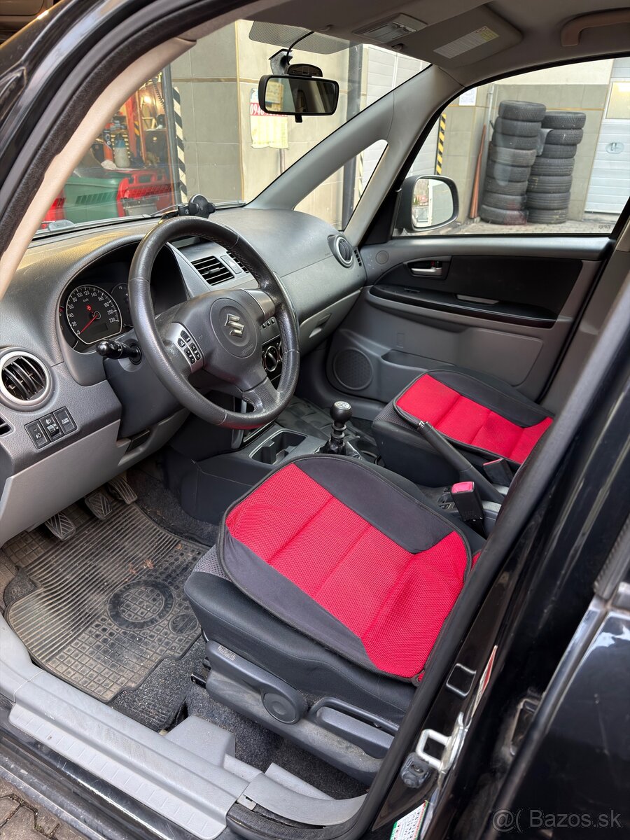 Suzuki SX4 - 6