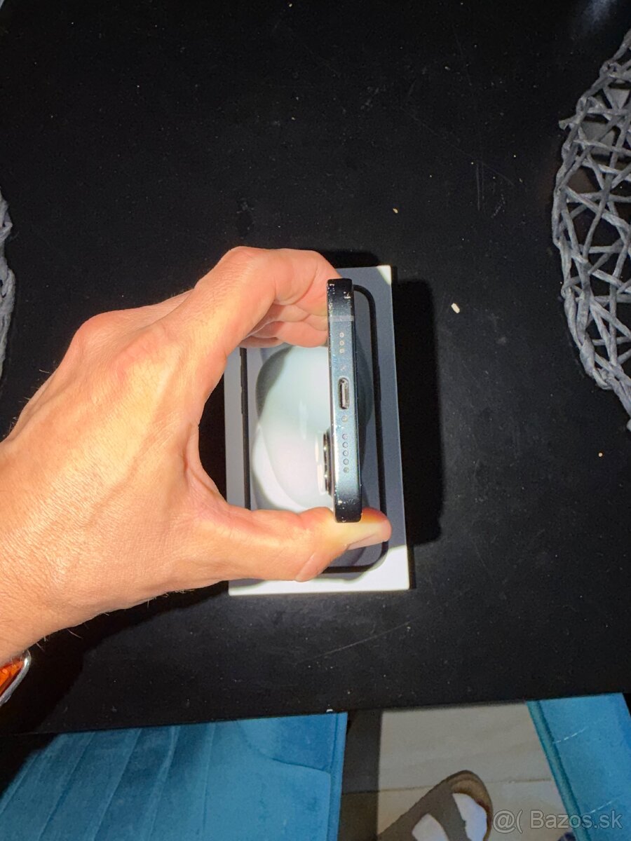 Predám iPhone 15 256 GB, čierny. - 6