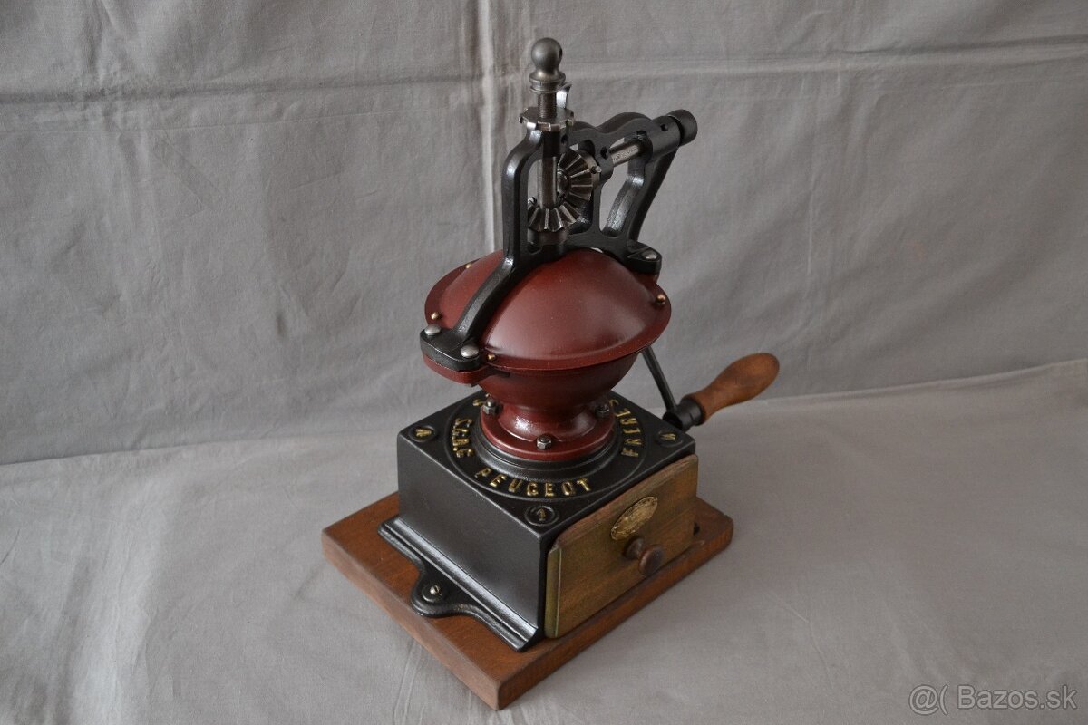 Mlynček na kávu Peugeot A 1 - 6