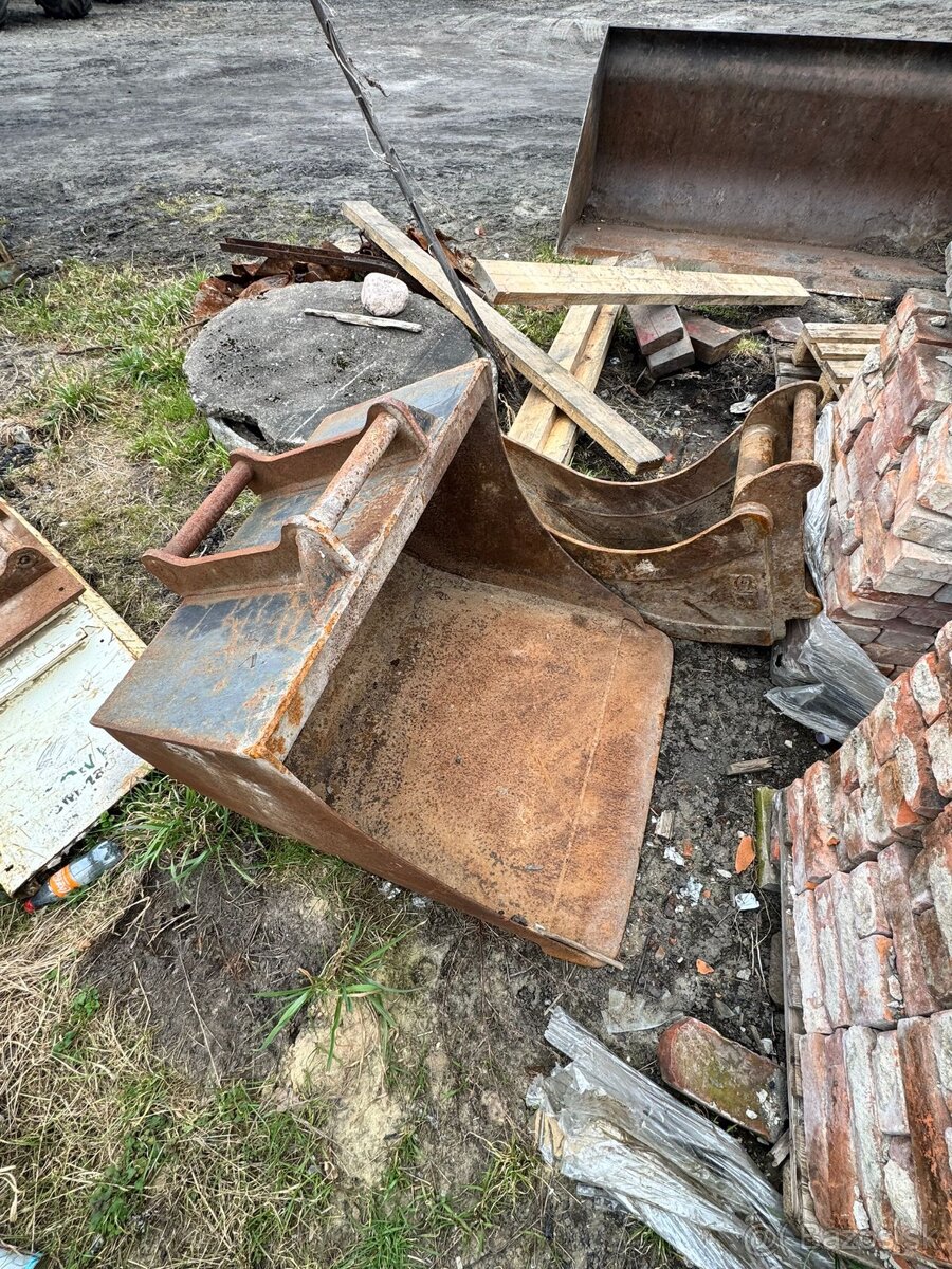 Kolový otočný bagr TAKEUCHI TB 295W - 6