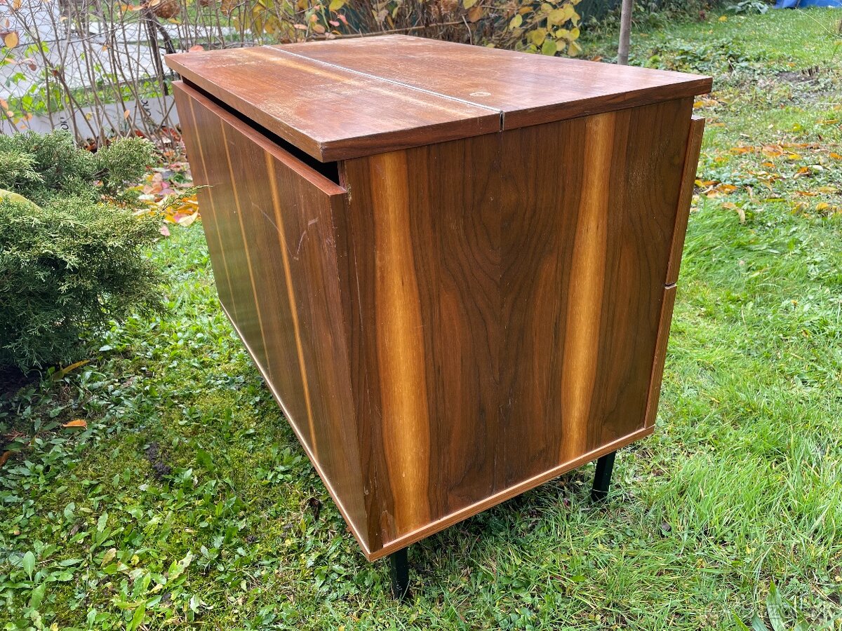 Retro perinák / truhlica na periny – pôvodný stav 70.roky - 6