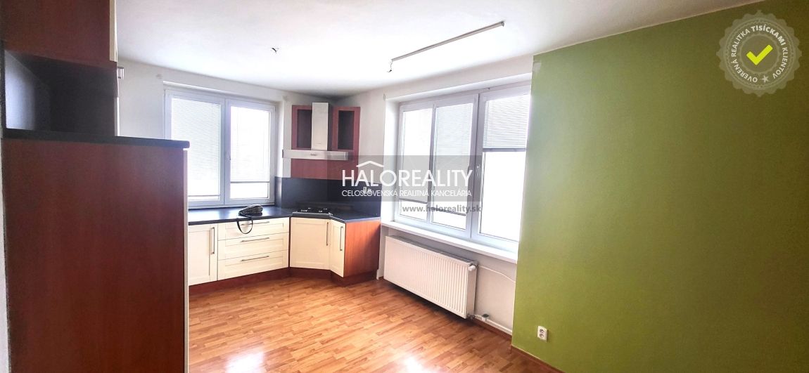 HALO reality - Prenájom, trojizbový byt Žiar nad Hronom, M.R - 6