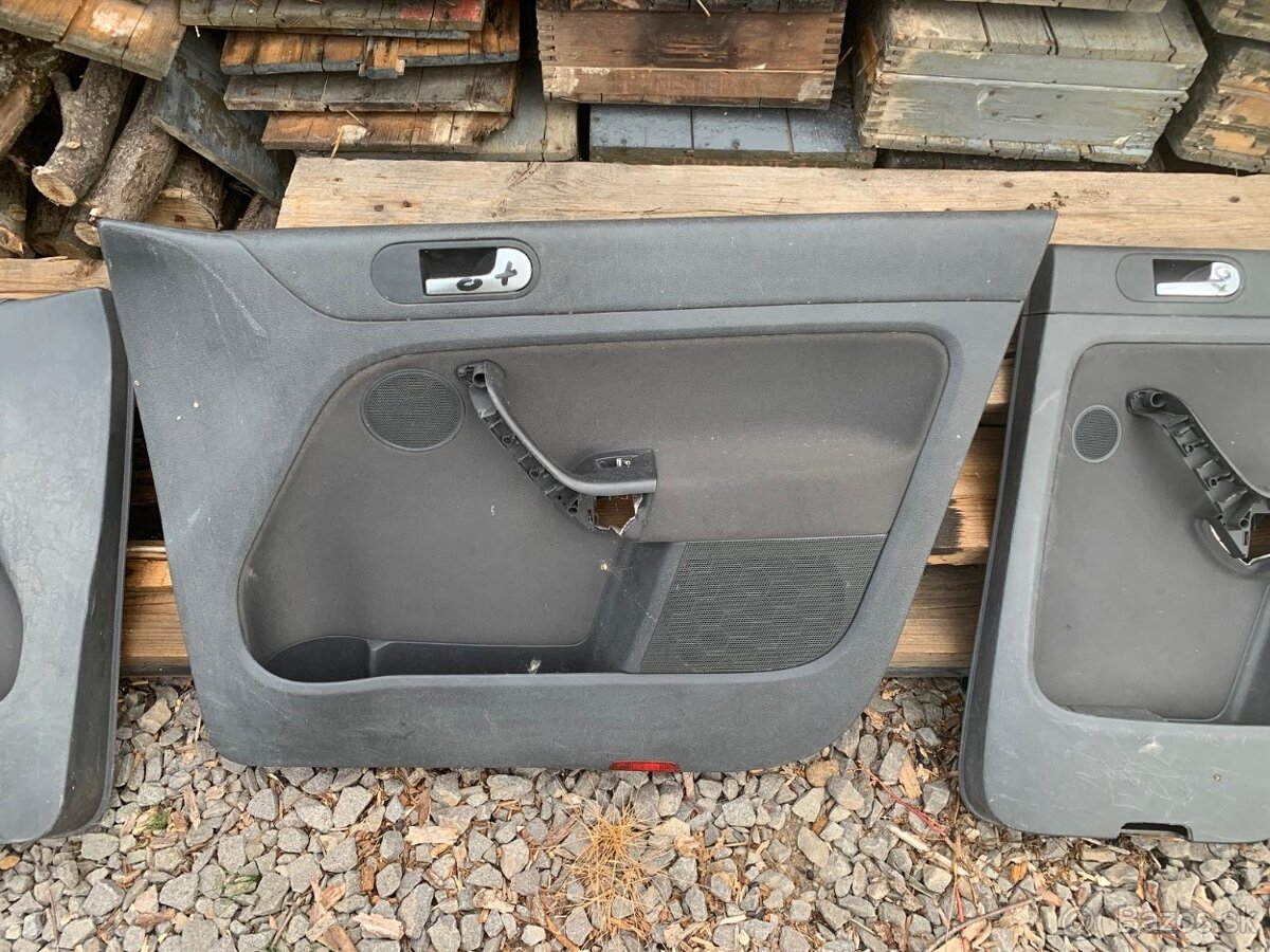 Predám náhradné diely do Volkswagen golf 5 combi - 6