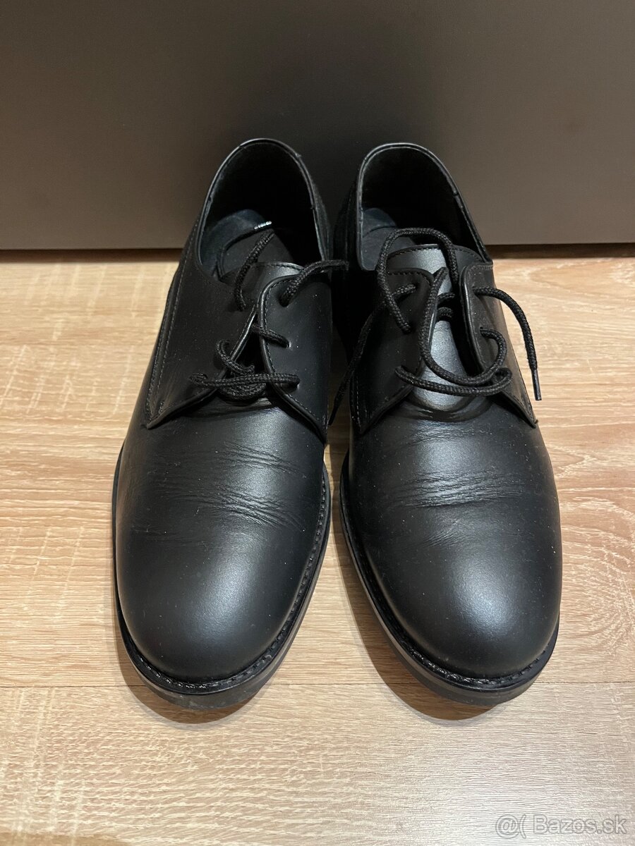 Poltopáky čierne - 6