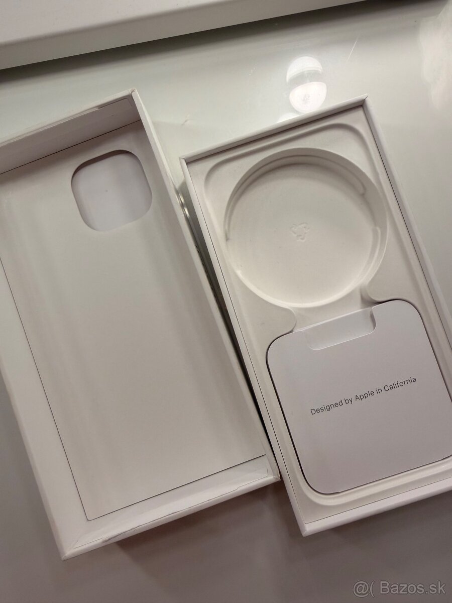 Iphone 15 / 128GB - 6