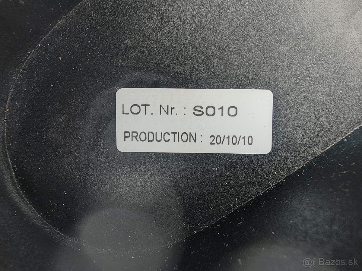 Magnetický nosič lyží Menabo Shuttle 107426D - 6