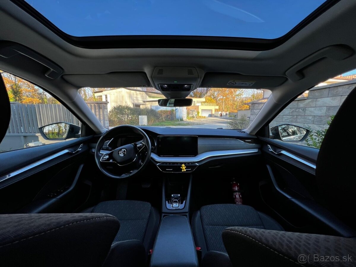 Škoda Octavia Combi 2.0 TDI SCR Style DSG - 6