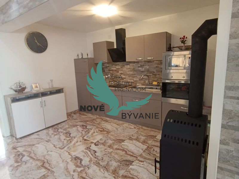 Chorvátsko -ostrov Vir - Na predaj útulný kompletne zariaden - 6