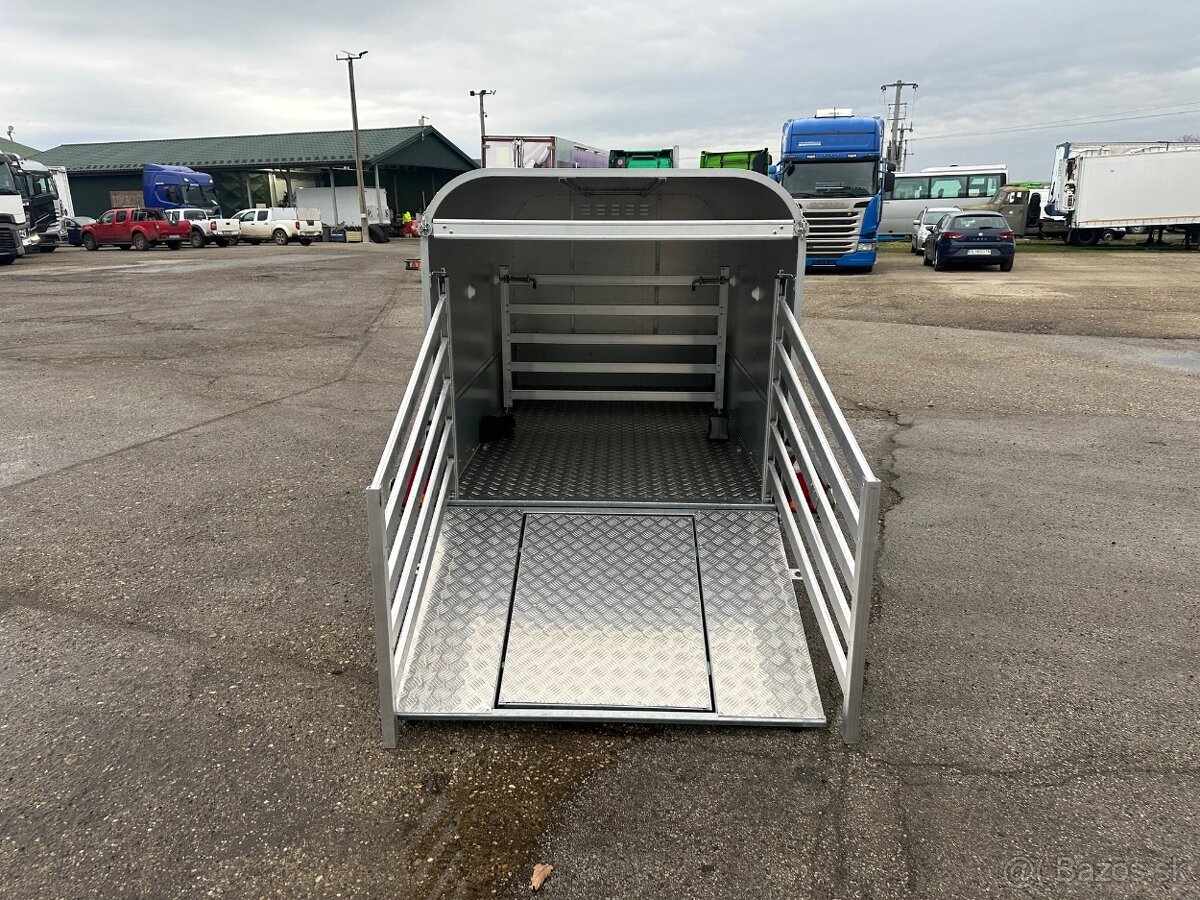 IFOR WILLIAMS na prepravu oviec VIN 935 - 6