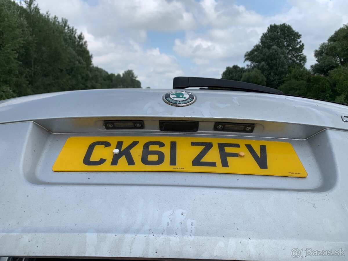 Rozpredám Octavia 2 facelift - 6