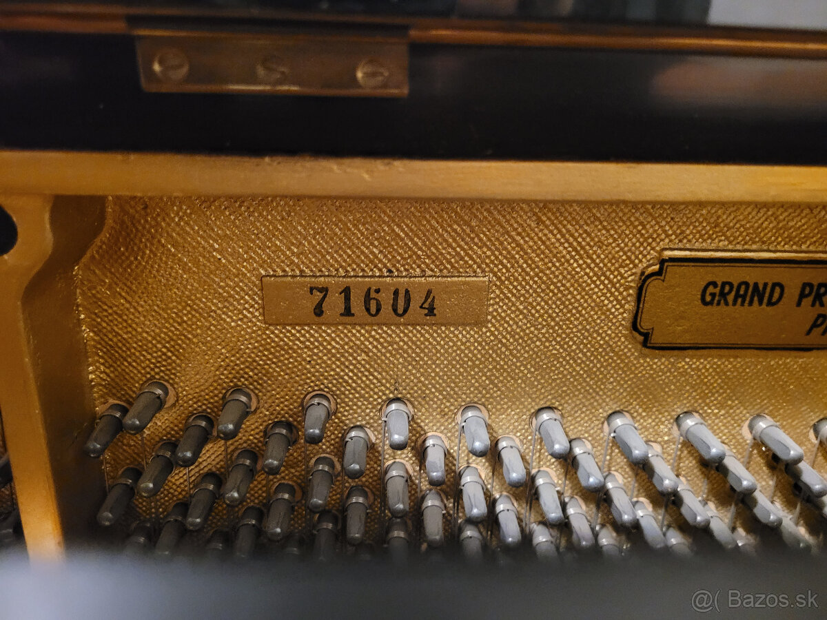 Predám piano Petrof - 6