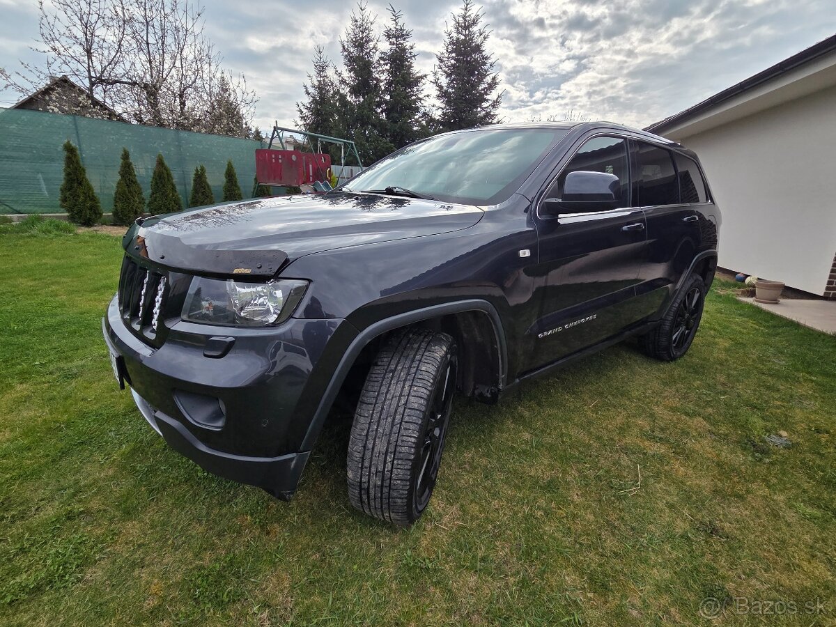 Jeep Grand Cherokee 3.0 - 6