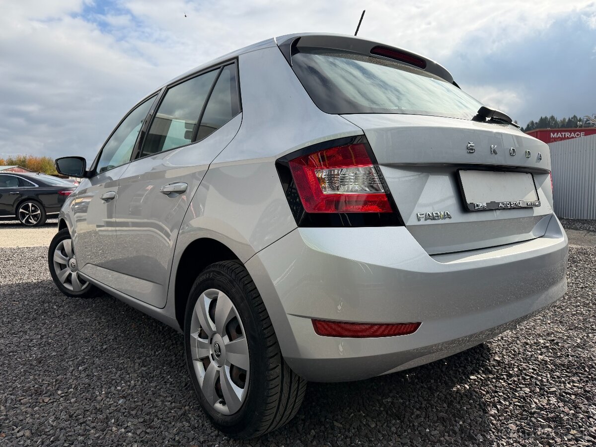 Škoda Fabia 1.0 MPI 60k Active - 6