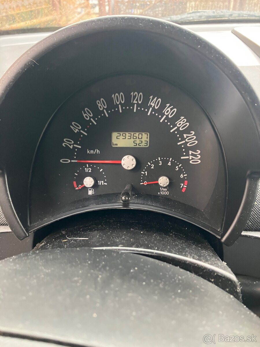 Volkwagen New Beetle - 6