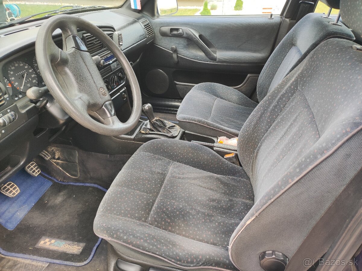 VW Passat B4 GL 1.8 - 6