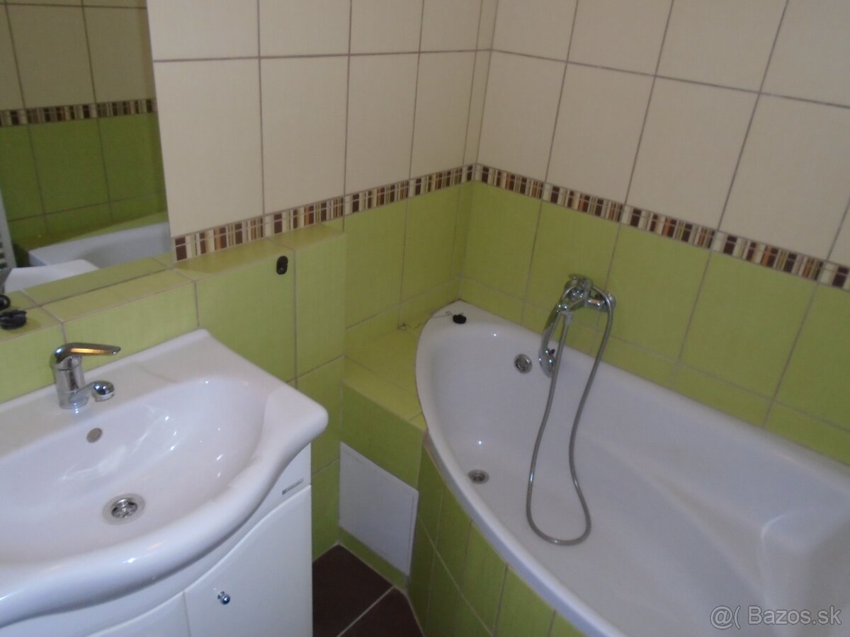 Prenájom 2 izbový byt - 6