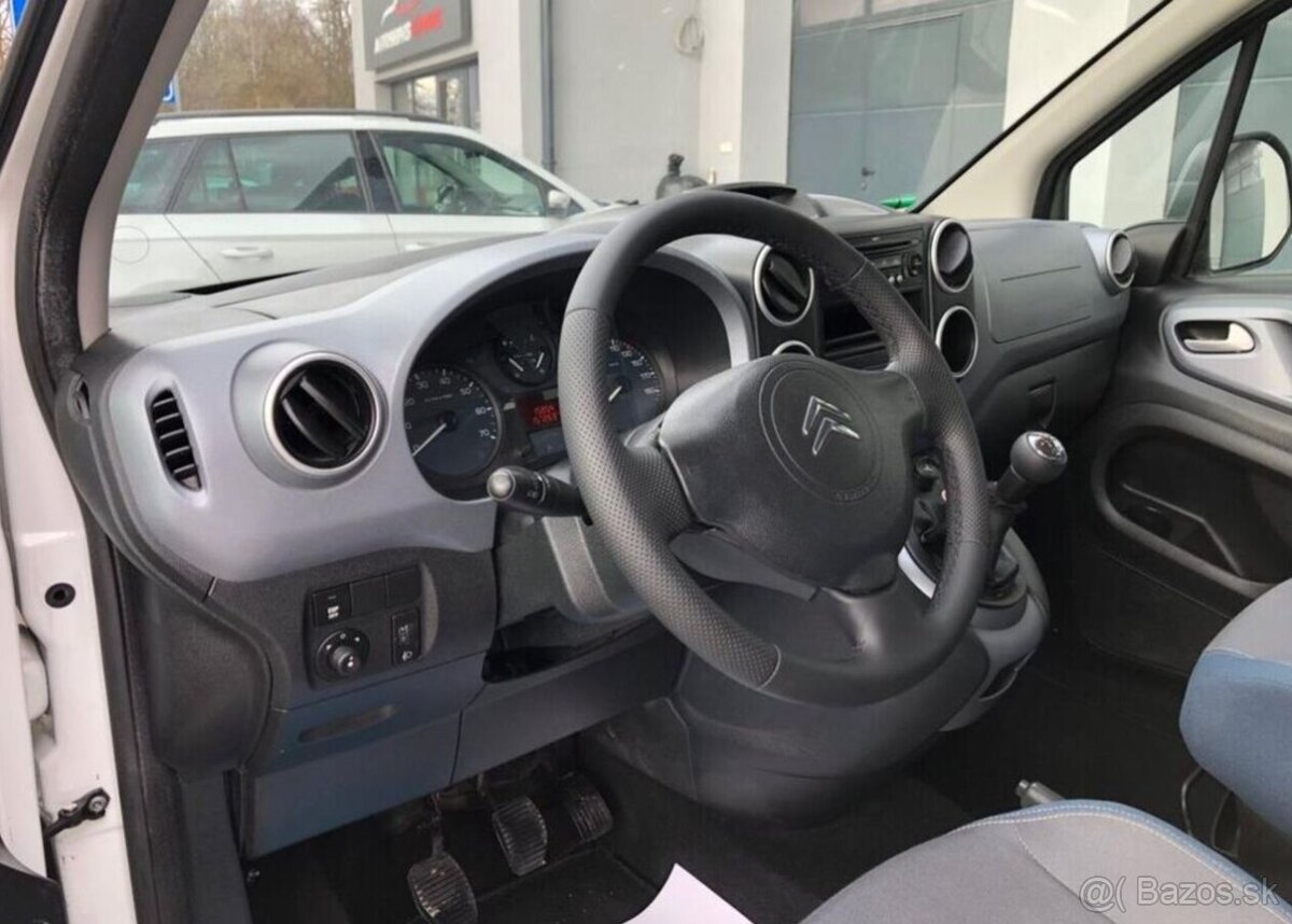 Citroën Berlingo 1.6 16V Multispace benzín manuál 66 kw - 6