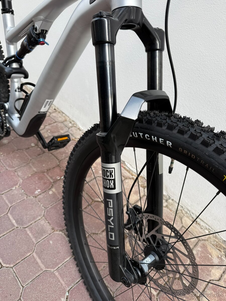 Celoodpružený Specialized Stumpjumper 15 veľ. S4 - 6