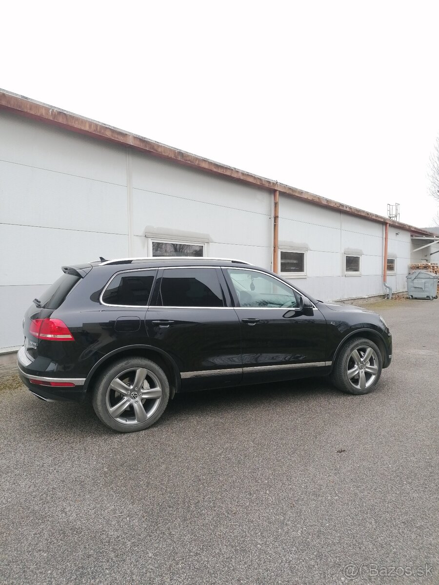 VW TOUAREG 3.0 V6 TDI 193 KW - 6
